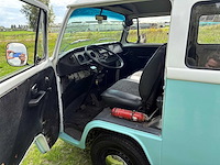Volkswagen - kombi - t2 - oldtimer - afbeelding 5 van  21