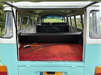 Volkswagen - kombi - t2 - oldtimer - afbeelding 11 van  22