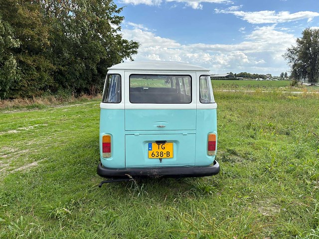 Volkswagen - kombi - t2 - oldtimer - afbeelding 17 van  22