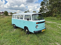 Volkswagen - kombi - t2 - oldtimer - afbeelding 20 van  22