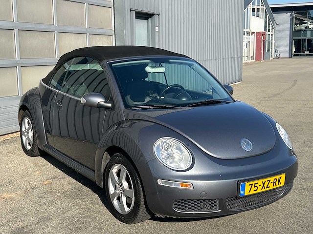 Volkswagen - new beetle cabriolet - 1.6 highline - car - 2007 - afbeelding 19 van  27