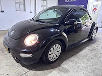 Volkswagen - new beetle cabriolet - 2.0 - 24-lr-fj - afbeelding 1 van  15