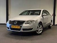Volkswagen - passat - 1.6 fsi comfortline 09-tp-vs 2007