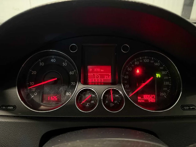 Volkswagen - passat - 1.6 fsi comfortline 09-tp-vs 2007 - afbeelding 12 van  13