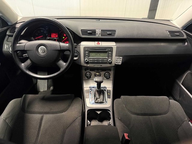 Volkswagen - passat - 1.6 fsi comfortline 09-tp-vs 2007 - afbeelding 11 van  13