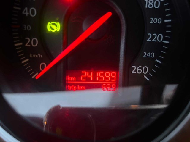 Volkswagen - passat - 3.2 v6 highline 4m - personenauto - 2006 - afbeelding 5 van  14