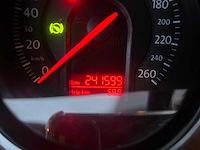 Volkswagen - passat - 3.2 v6 highline 4m - personenauto - 2006 - afbeelding 5 van  14