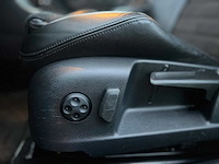 Volkswagen - passat - 3.2 v6 highline 4m - personenauto - 2006 - afbeelding 2 van  9