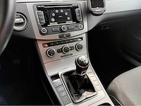 Volkswagen - passat - variant 2.0 tdi highl. blm - personenauto - 2013 - afbeelding 2 van  13