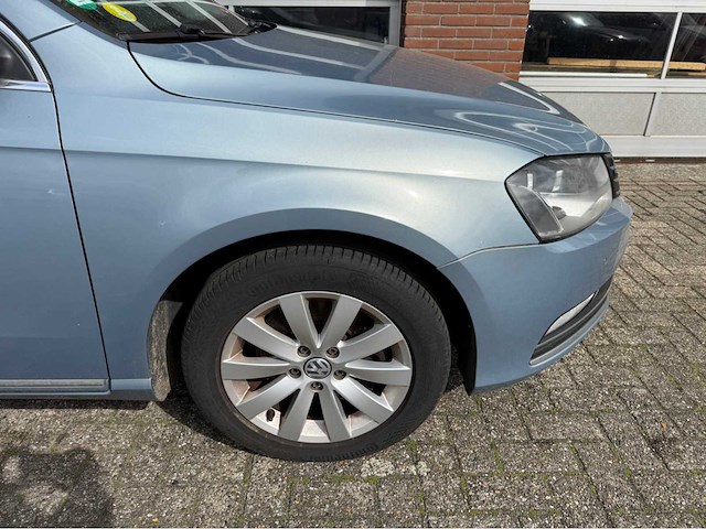 Volkswagen - passat - variant 2.0 tdi highl. blm - personenauto - 2013 - afbeelding 8 van  13