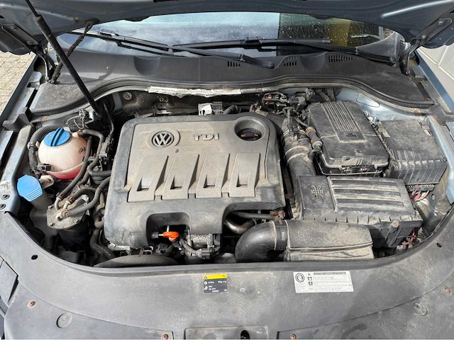 Volkswagen - passat - variant 2.0 tdi highl. blm - personenauto - 2013 - afbeelding 9 van  13
