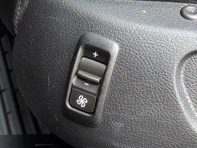 Volkswagen - passat cc - 2.0 tsi - 86-lzf-7 - 2009 - afbeelding 17 van  30