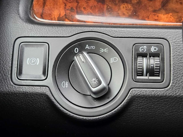 Volkswagen - passat cc - 2.0 tsi - 86-lzf-7 - 2009 - afbeelding 18 van  29