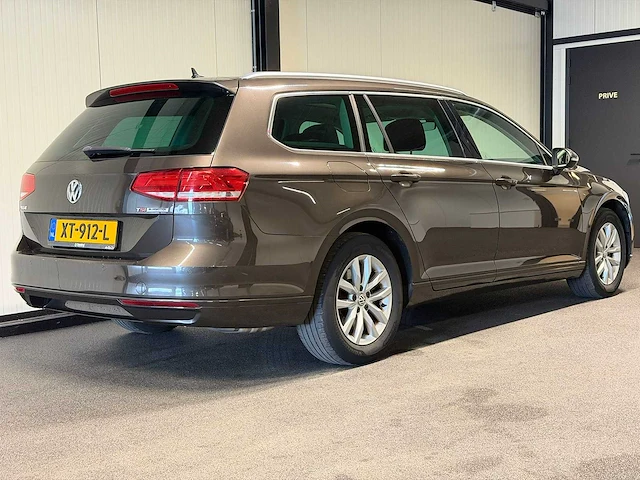 Volkswagen - passat variant - 1.4 tsi act con s.p. - xt-912-l- 2016 iaw - afbeelding 22 van  31