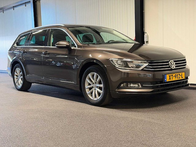 Volkswagen - passat variant - 1.4 tsi act con s.p. - xt-912-l- 2016 iaw - afbeelding 25 van  31