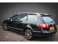 Volkswagen - passat variant - 1.4 tsi comfl bluem 31-kfp-8 - afbeelding 13 van  18