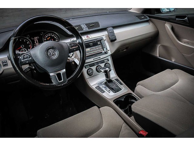 Volkswagen - passat variant - 1.4 tsi comfl bluem 31-kfp-8 - afbeelding 17 van  18