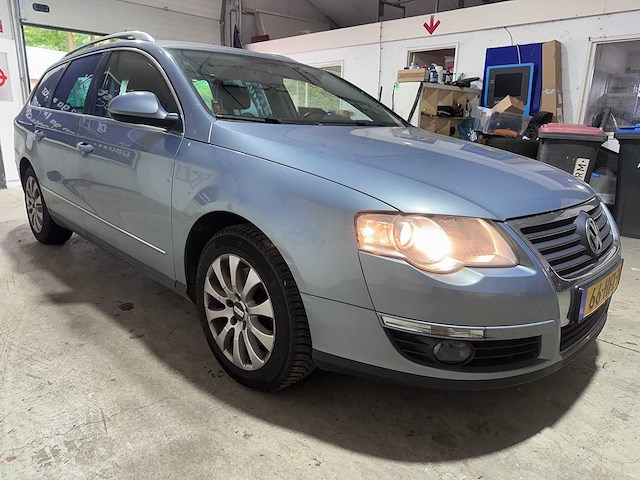 Volkswagen - passat variant - 1.4 tsi comfortline - 66-hfl-2- 2008 - afbeelding 12 van  18