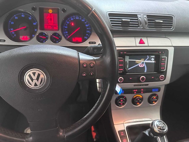 Volkswagen - passat variant - 1.4 tsi comfortline - 76-gzn-6- 2008 - afbeelding 18 van  19