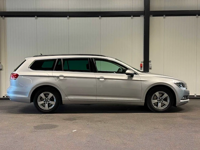 Volkswagen - passat variant - 1.4 tsi comfortline pr-550-x 2017 iaw - afbeelding 18 van  21