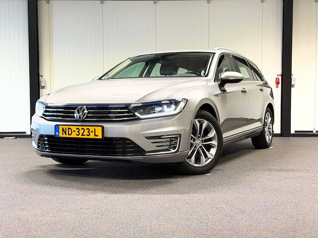 Volkswagen - passat variant - 1.4 tsi gte con. ser - nd-323-l- 2016 iaw - afbeelding 5 van  18