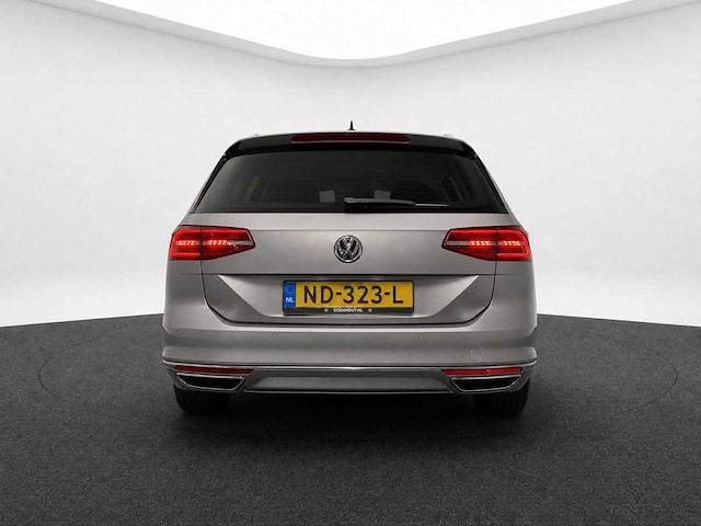 Volkswagen - passat variant - 1.4 tsi gte con. ser - nd-323-l- 2016 iaw - afbeelding 8 van  18