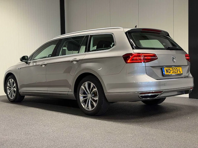 Volkswagen - passat variant - 1.4 tsi gte con. ser - nd-323-l- 2016 iaw - afbeelding 7 van  18