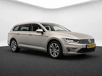 Volkswagen - passat variant - 1.4 tsi gte con. ser - nd-323-l- 2016 iaw - afbeelding 13 van  18