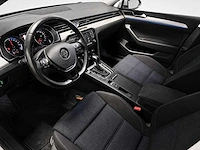Volkswagen - passat variant - 1.4 tsi gte con. ser - nd-323-l- 2016 iaw - afbeelding 17 van  18