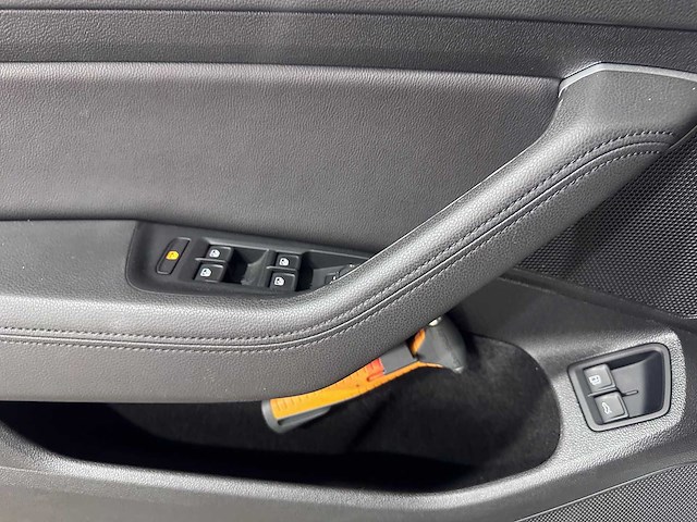 Volkswagen - passat variant - 1.4 tsi gte highline - hr-251-r - afbeelding 1 van  6