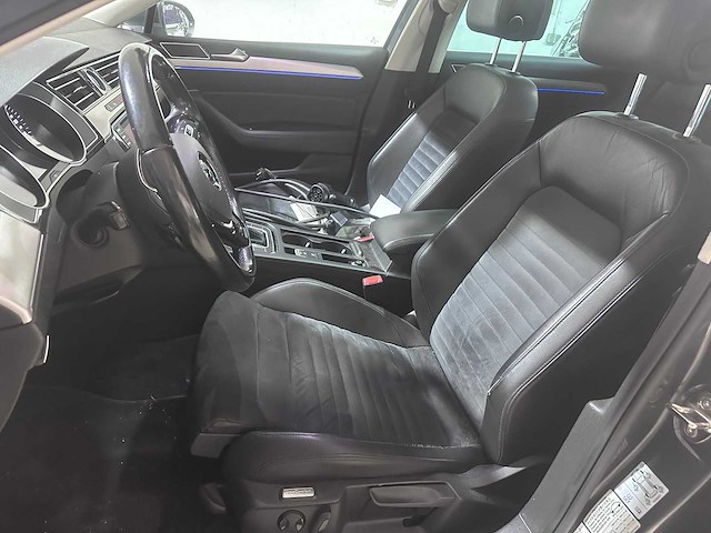 Volkswagen - passat variant - 1.4 tsi gte highline automaat- hn-500-k- 2015 - afbeelding 3 van  13