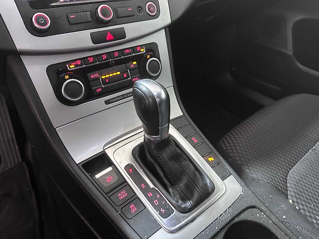 Volkswagen - passat variant - 1.4 tsi trendl blm - 57-rll-4 - 2011 - afbeelding 5 van  18