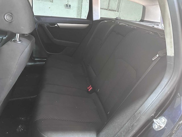 Volkswagen - passat variant - 1.4 tsi trendl blm - 57-rll-4 - 2011 - afbeelding 7 van  18