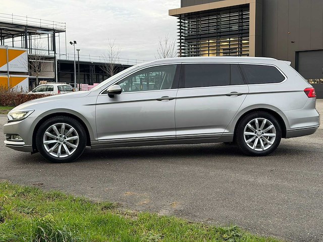 Volkswagen - passat variant - 1.6 tdi highline - car - 2015||passat variant - 1.6 tdi highline|3-zls-32|iaw - afbeelding 12 van  29