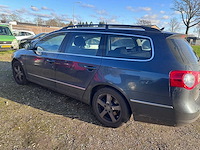 Volkswagen - passat variant - 2.0 fsi comfortl.bns - 31-xf-gr - afbeelding 12 van  19