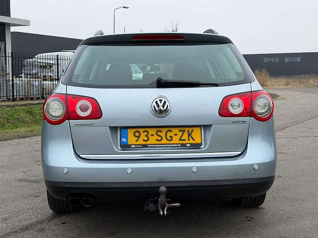 Volkswagen - passat variant - 2.0 fsi comfortline - car - 2006|93-sg-zk|iaw - afbeelding 18 van  23