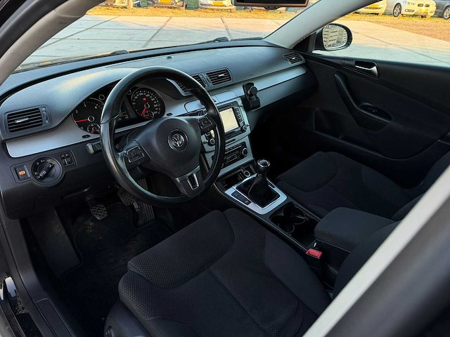 Volkswagen - passat variant - 2.0 tdi comfl. bluem - car - 2010|23-kxv-1|iaw - afbeelding 9 van  23