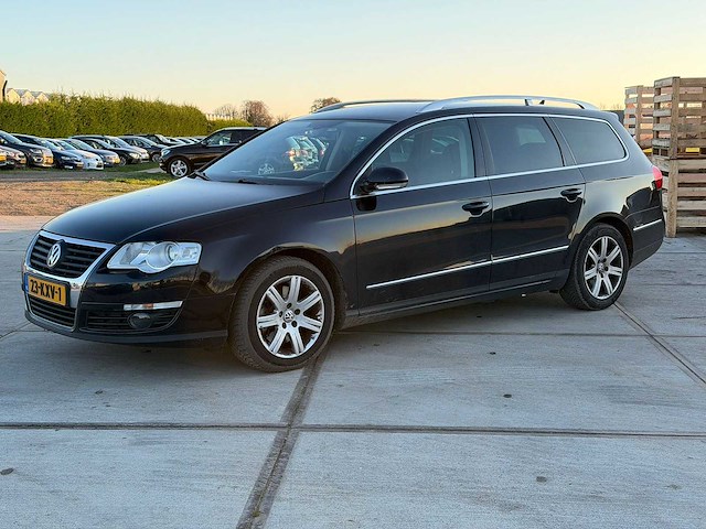 Volkswagen - passat variant - 2.0 tdi comfl. bluem - car - 2010|23-kxv-1|iaw - afbeelding 1 van  23