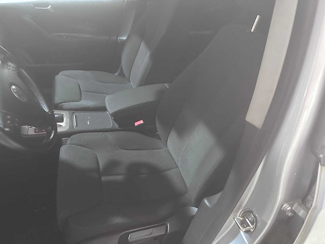 Volkswagen - passat variant - 2.0 tdi dsg comfortline - 79-tf-bd- 2006 - afbeelding 7 van  20