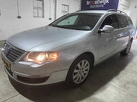 Volkswagen - passat variant - 2.0 tdi dsg comfortline - 79-tf-bd- 2006