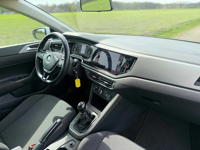 Volkswagen - polo - 1.0 tsi comfortline - 2019 - g-916-tf - afbeelding 10 van  10