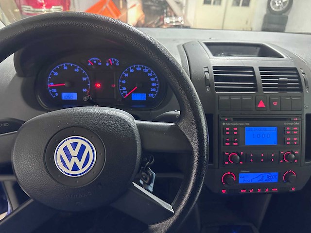 Volkswagen - polo - 1.2-12v - 76-lb-bx - afbeelding 2 van  17