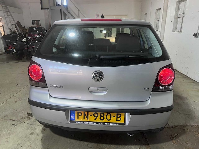 Volkswagen - polo - 1.2-12v trendline - pn-980-b- 2009 - afbeelding 2 van  8