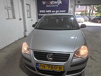 Volkswagen - polo - 1.2-12v trendline - pn-980-b- 2009 - afbeelding 4 van  8
