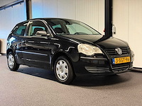 Volkswagen - polo - 1.2-12v trendline 2008 3-sgt-96 iaw - afbeelding 9 van  19