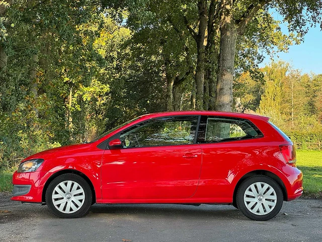 Volkswagen - polo - 1.2 easyline - 2011 - hdd-17-x - personenauto - afbeelding 11 van  13