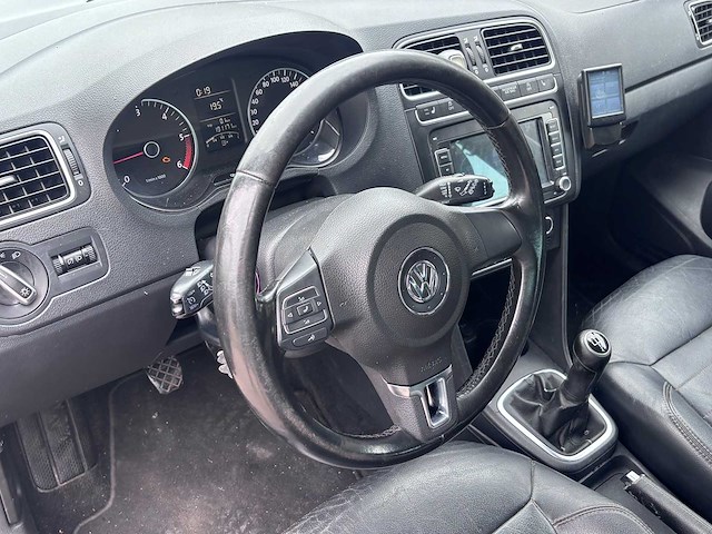 Volkswagen - polo - 1.2 tdi bl.m. comfl. - car - 2011 - afbeelding 7 van  15