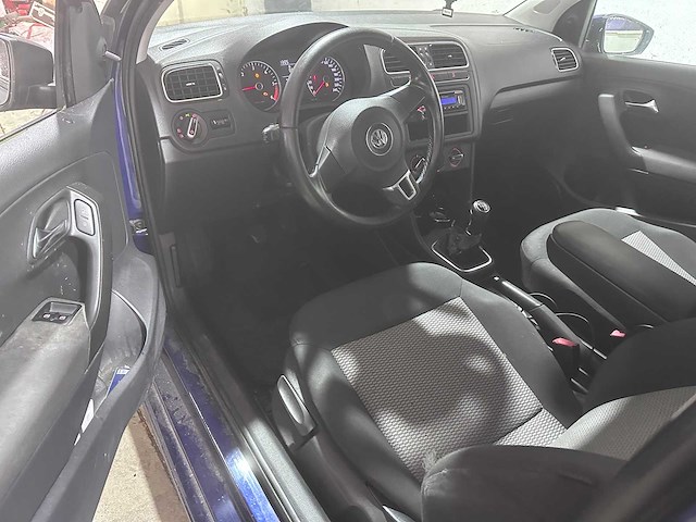 Volkswagen - polo - 1.2 tdi bl.m. comfl. - car - 2012 - afbeelding 14 van  16