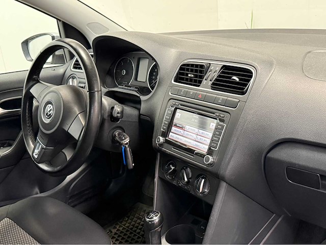 Volkswagen - polo - 1.2 tdi bl.m. comfl. - personenauto - 2010 - afbeelding 4 van  26