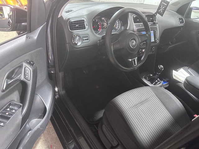 Volkswagen - polo - 1.2 tsi highline - 54-sng-5- 2011 - afbeelding 10 van  12